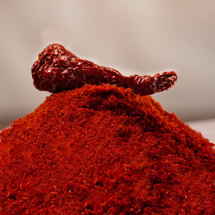 PREMIUM KASHMIRI CHILI (POWDER).